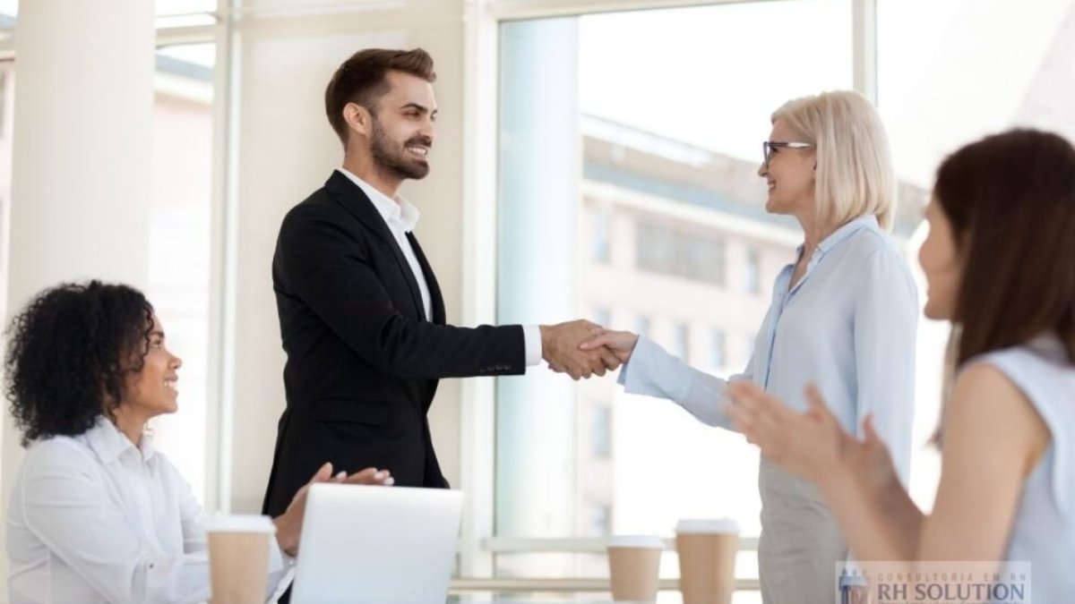 Headhunter RH Solution Consultoria em Recrutamento e Seleção nível Brasil